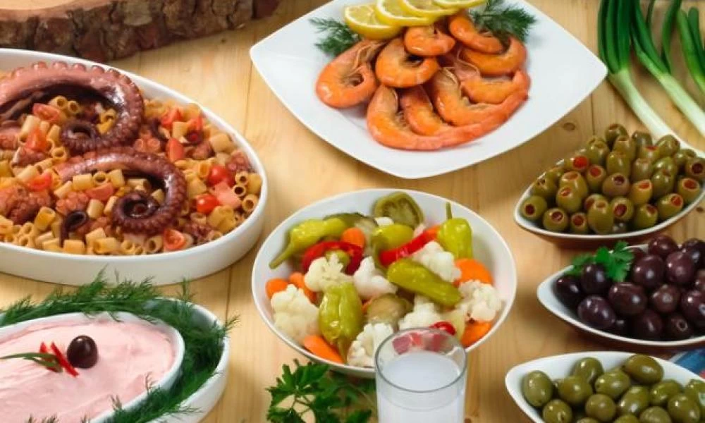 Πόσες θερμίδες έχουν τα πιο γνωστά νηστίσιμα